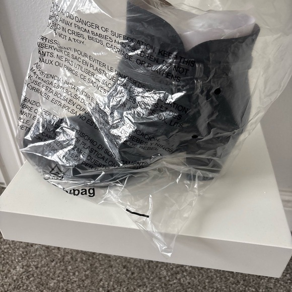 LifeStride Jezebel Black Ankle Boots size 9. - Picture 6 of 6